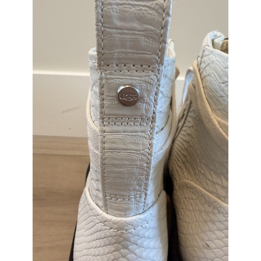 UGG Daren Boots Womens Size 9 White Snake Print Combat Lug Sole NEW No Box - Picture 5 of 7